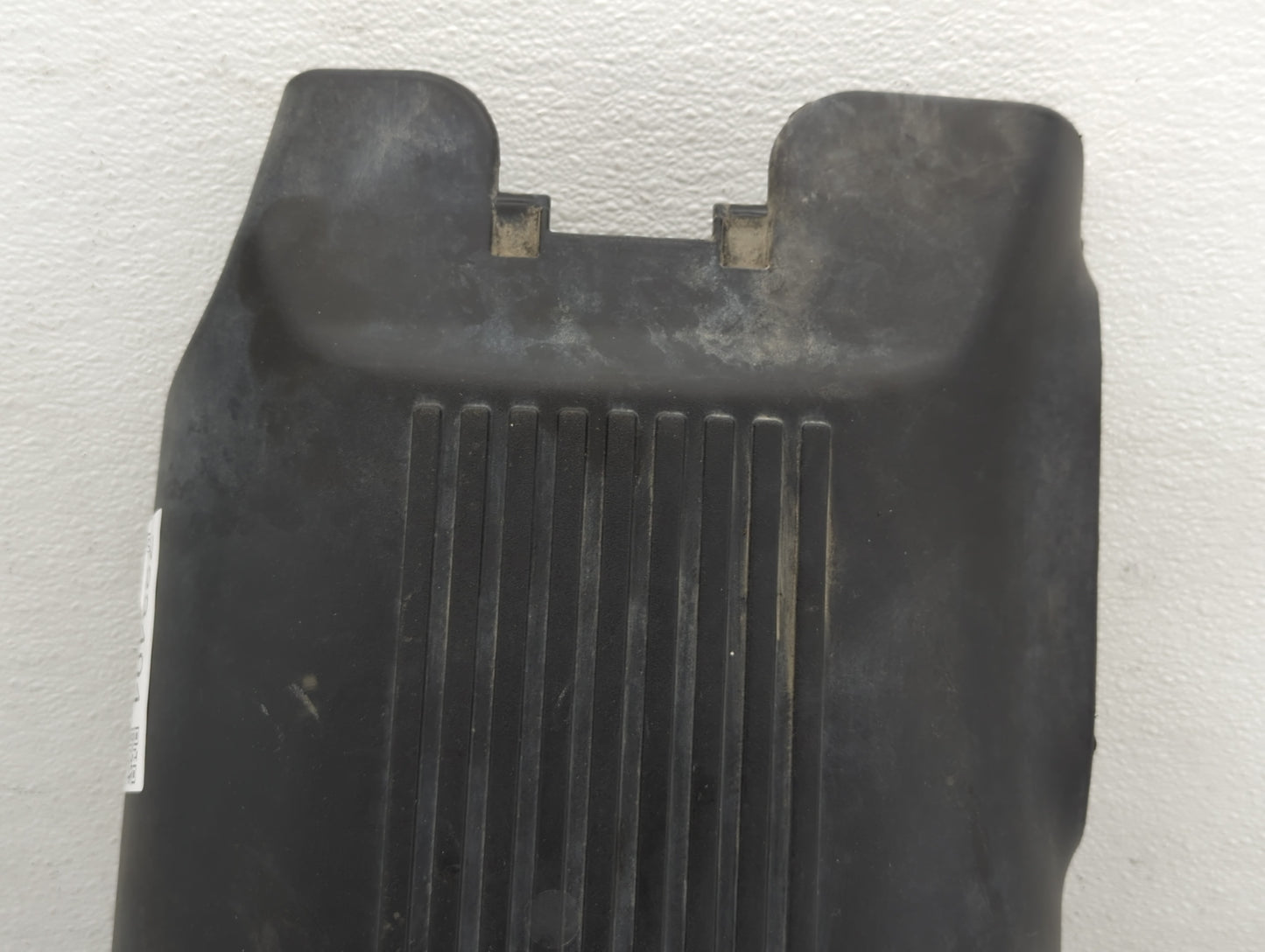 2002 Gmc Sierra 2500 Engine Cover - Oemusedautoparts1.com