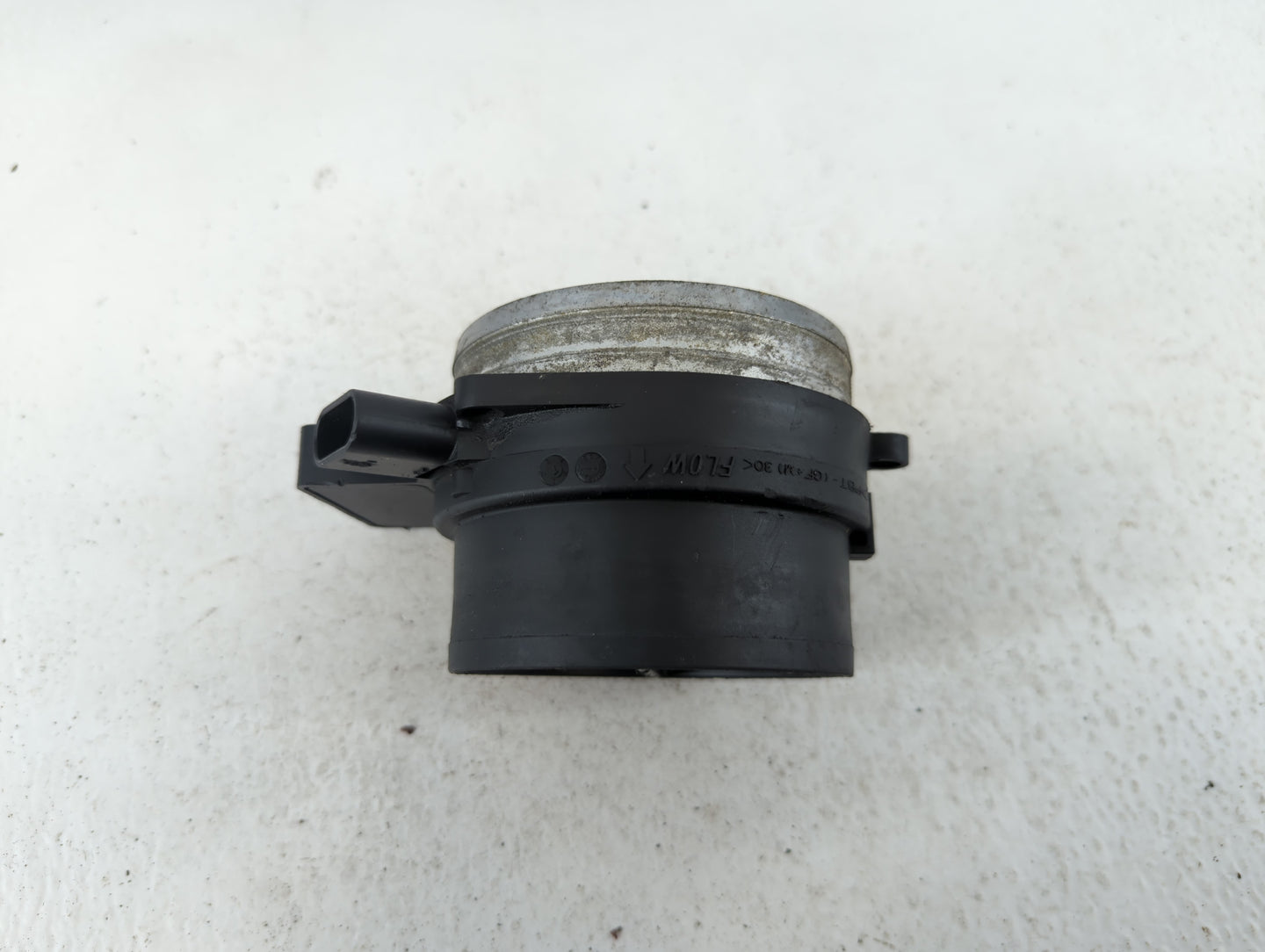 2000-2006 Gmc Yukon Xl 1500 Mass Air Flow Meter Maf - Oemusedautoparts1.com