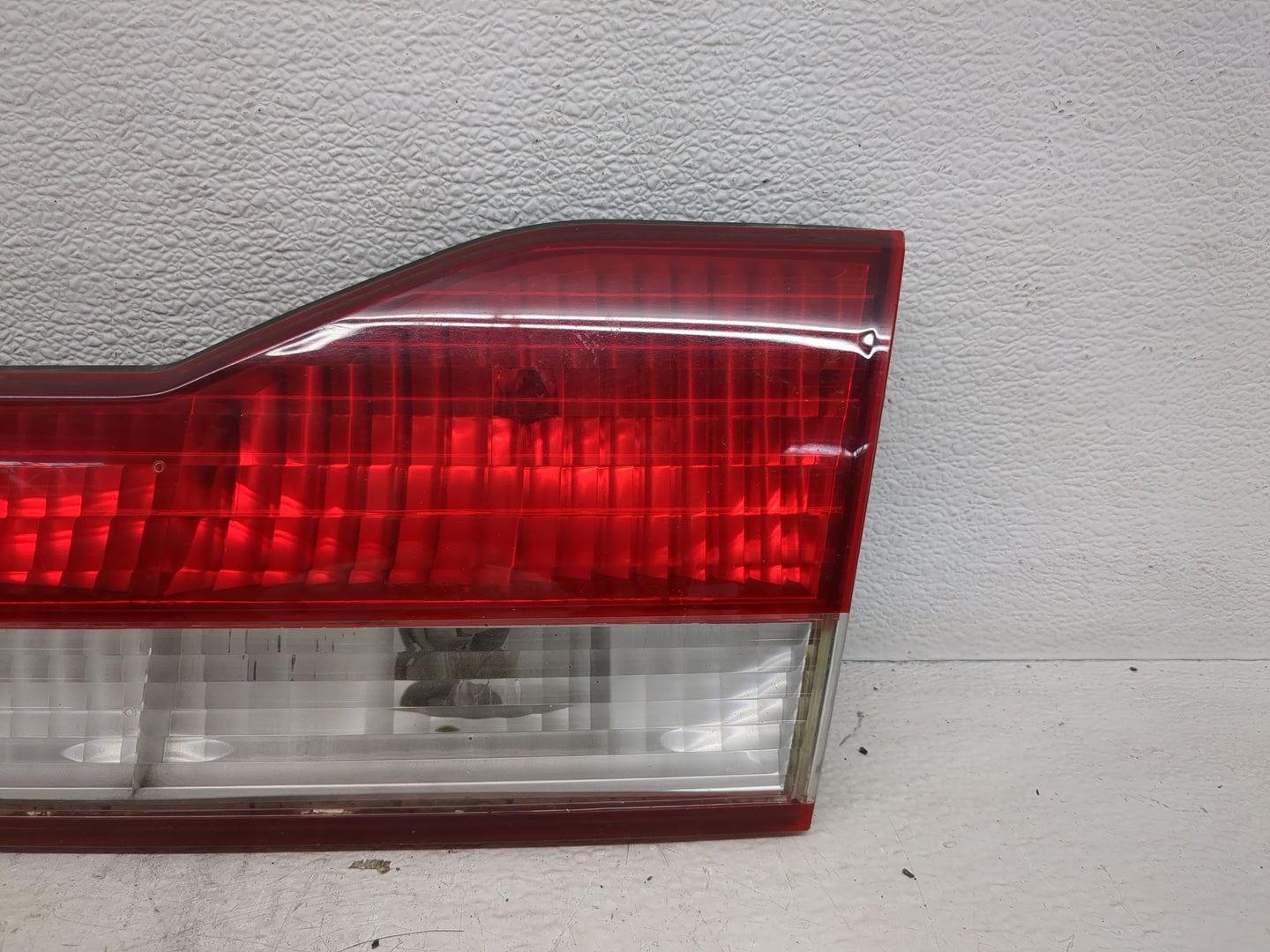 2001-2002 Honda Accord Tail Light Assembly Passenger Right OEM Fits Fits 2001 2002 OEM Used Auto Parts - Oemusedautoparts1.c