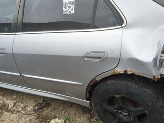 compare product 1998-2002 Honda Accord Driver Rear Door Oem 1200489