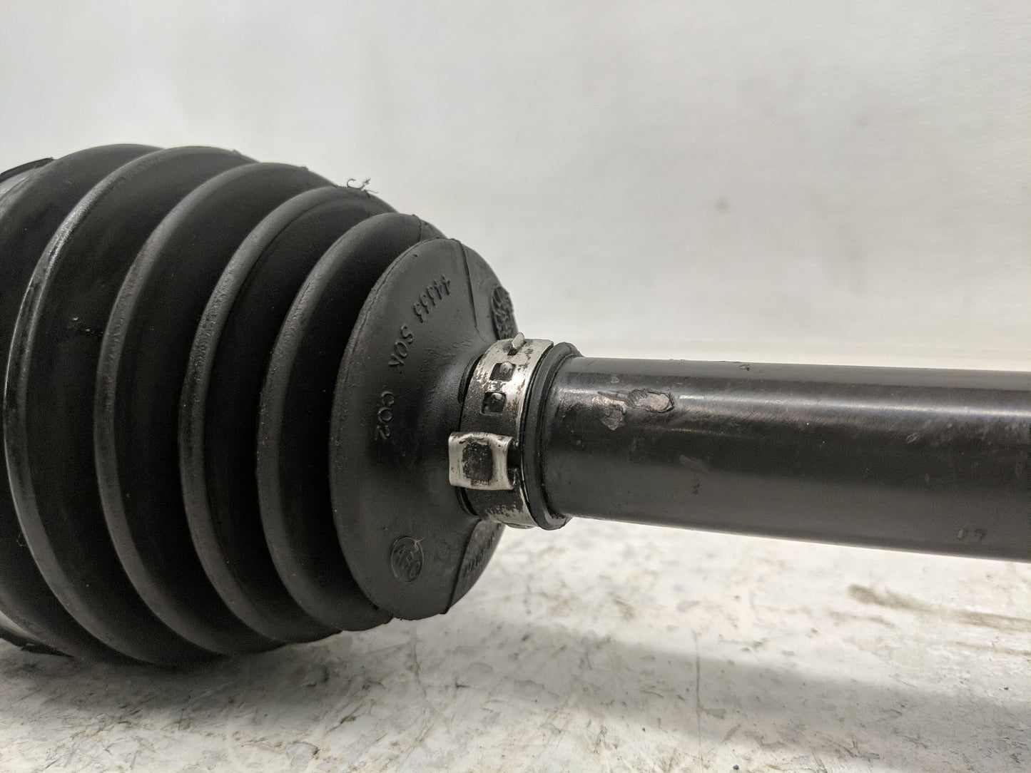 2000-2002 Honda Accord Axle Shaft Front Driver Cv C/v - Oemusedautoparts1.com