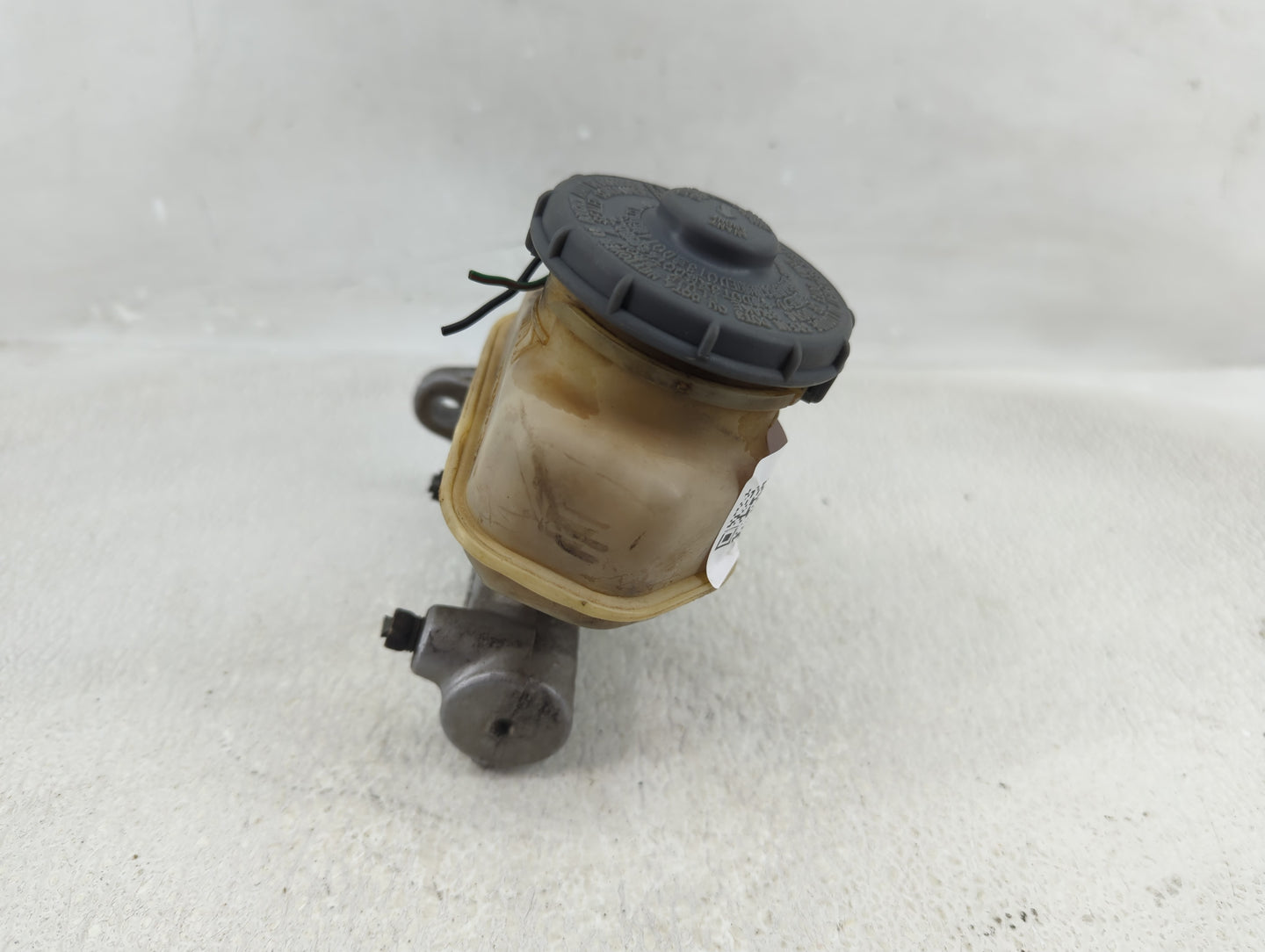 1998-2002 Honda Accord Brake Master Cylinder 1290563 - Oemusedautoparts1.com
