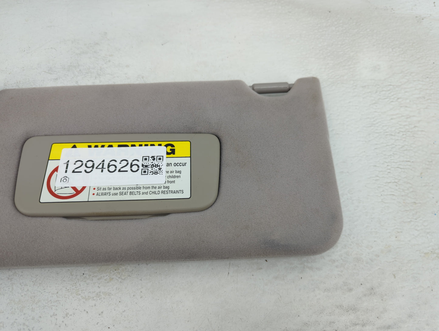 1998-2002 Honda Accord Sun Visor Shade Replacement Driver Left Mirror Fits Fits 1998 1999 2000 2001 2002 OEM Used Auto Parts