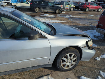 compare product 1998-2002 Honda Accord Passenger Fender 1370518