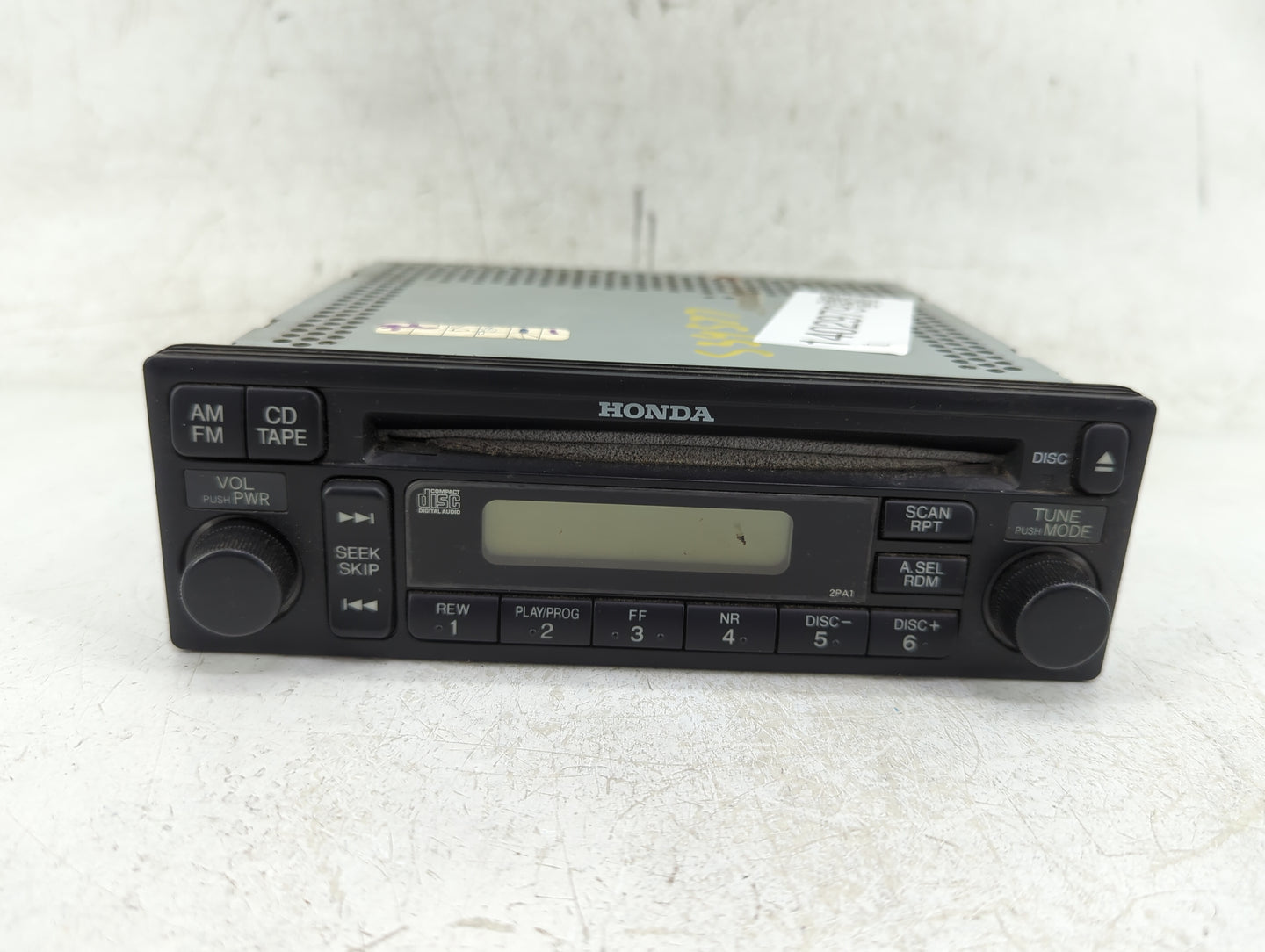 2001-2002 Honda Accord Radio AM FM Cd Player Receiver Replacement P/N:39100-S84-A410-M1 Fits Fits 2001 2002 OEM Used Auto Pa