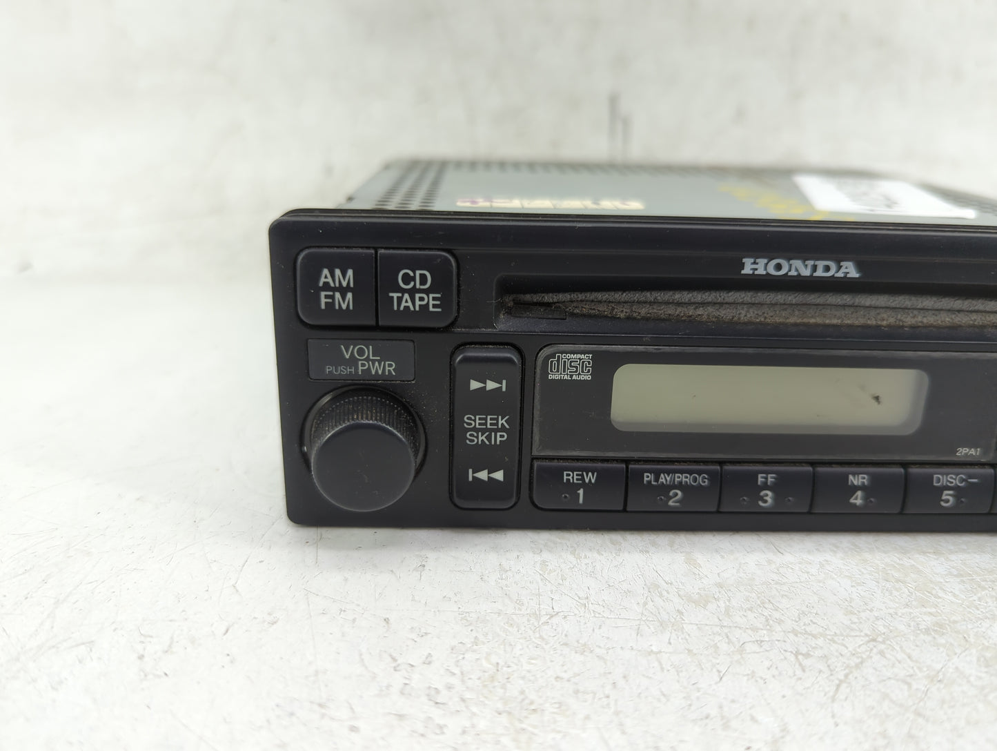 2001-2002 Honda Accord Radio AM FM Cd Player Receiver Replacement P/N:39100-S84-A410-M1 Fits Fits 2001 2002 OEM Used Auto Pa