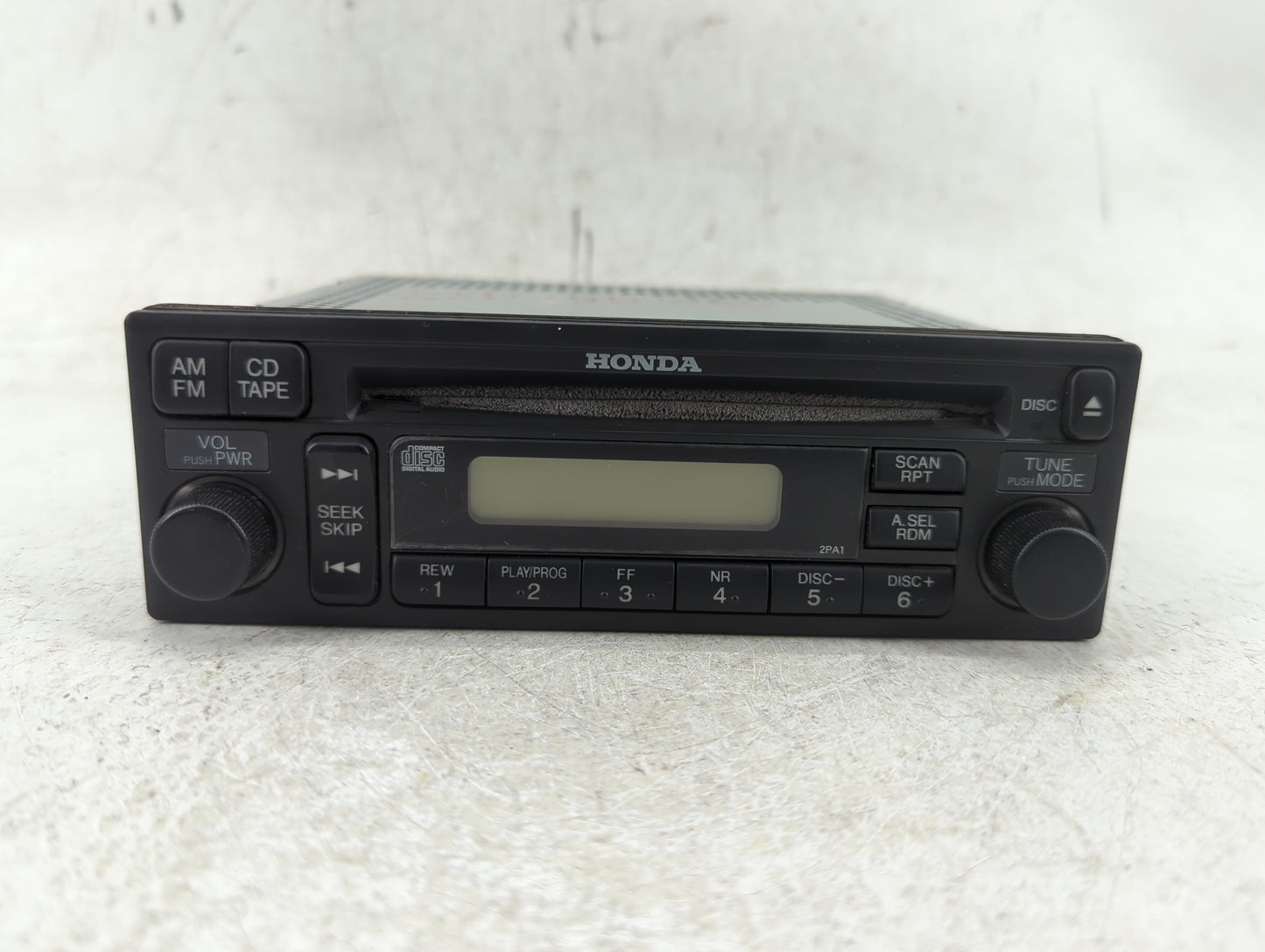 2001-2002 Honda Accord Radio AM FM Cd Player Receiver Replacement P/N:39100-S84-A410-M1 Fits Fits 2001 2002 OEM Used Auto Pa