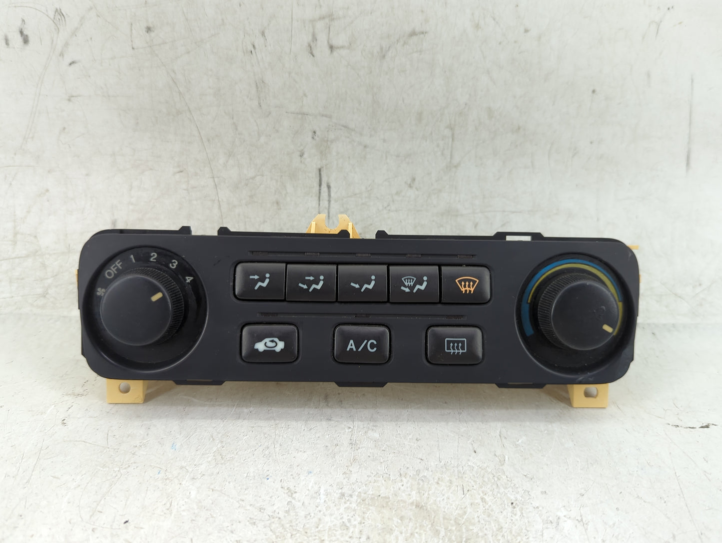 2001-2002 Honda Accord Climate Control Module Temperature AC/Heater Replacement Fits Fits 2001 2002 OEM Used Auto Parts - Oe