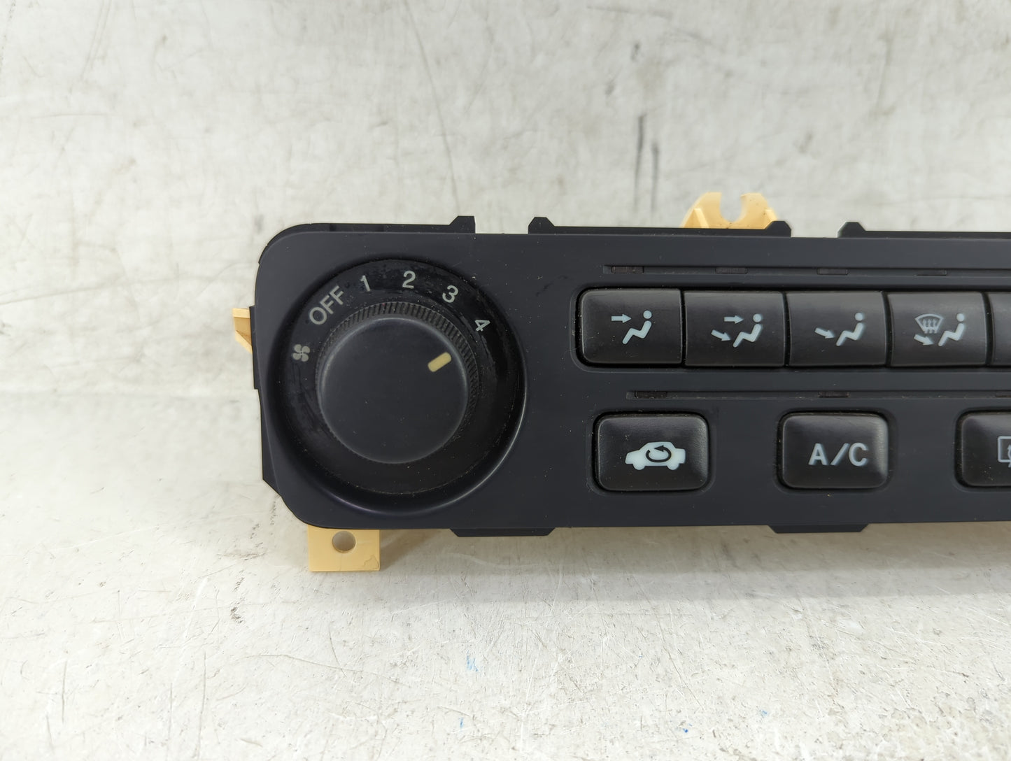 2001-2002 Honda Accord Climate Control Module Temperature AC/Heater Replacement Fits Fits 2001 2002 OEM Used Auto Parts - Oe
