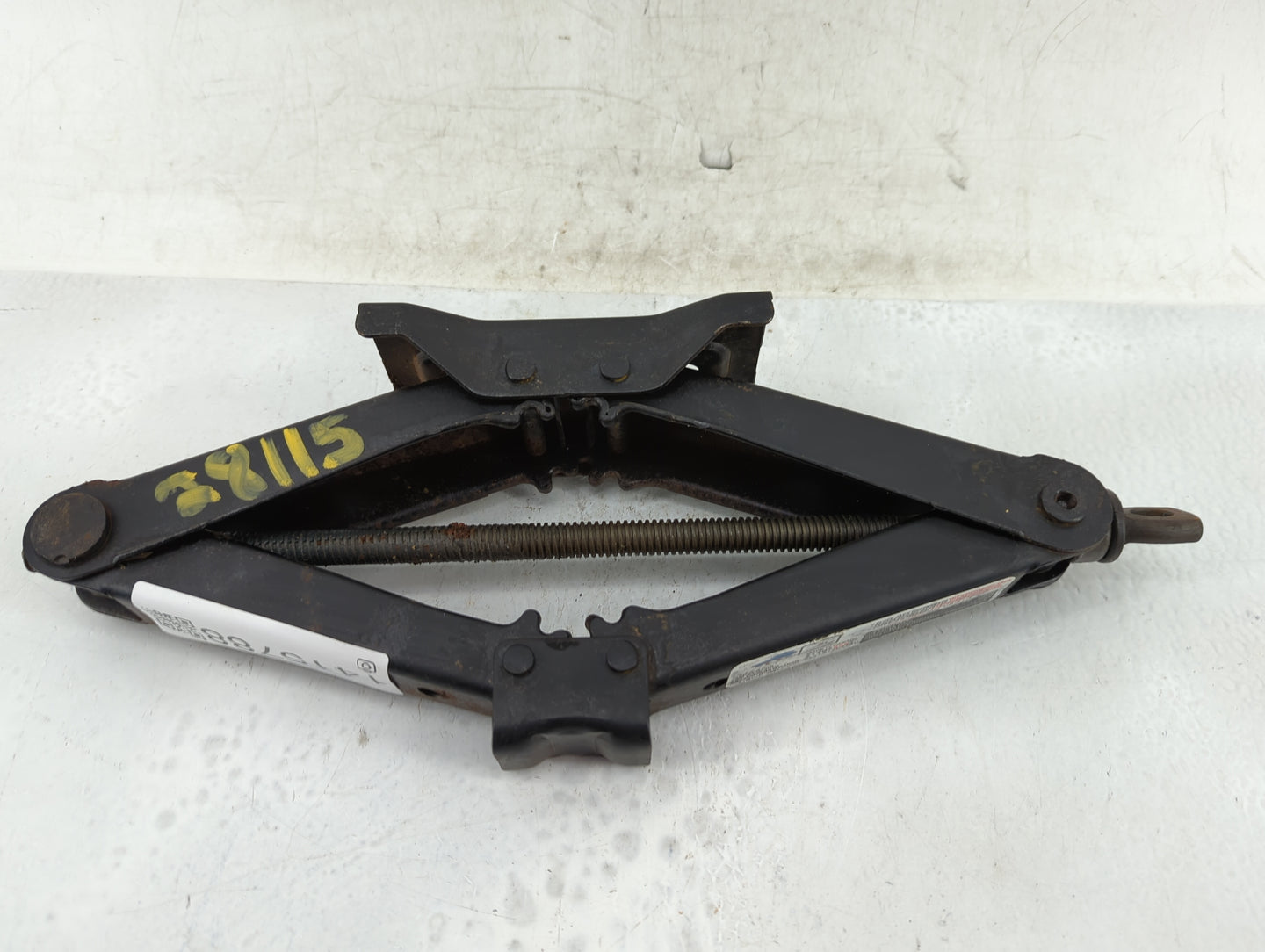 2002 Honda Accord Spare Scissor Car Jack - Oemusedautoparts1.com