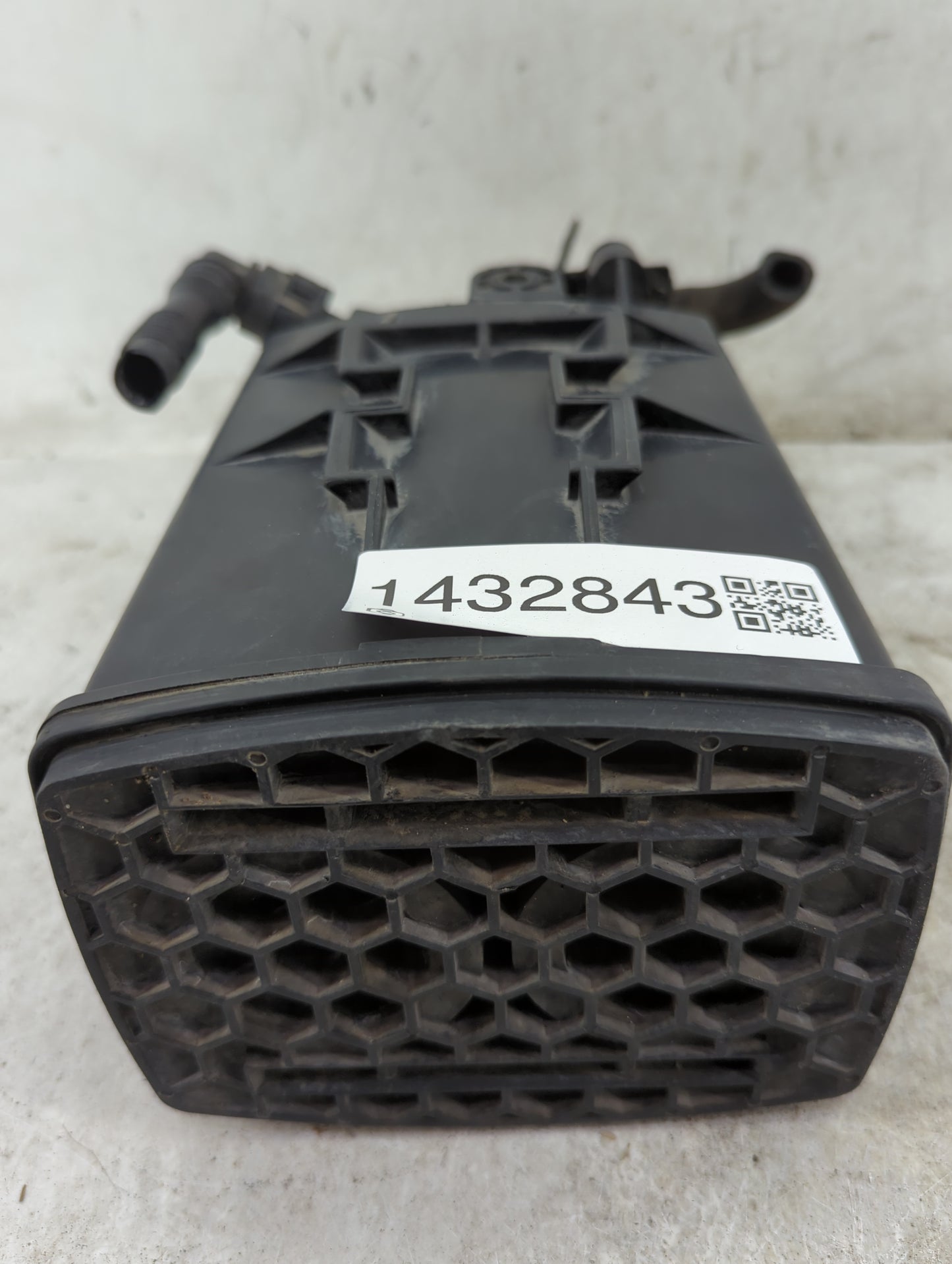 2002 Honda Accord Fuel Vapor Charcoal Canister - Oemusedautoparts1.com