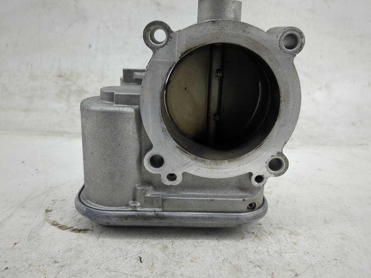 2000-2002 Honda Accord Throttle Body P/N:977-785 100712, 22195 Fits Fits 2000 2001 2002 OEM Used Auto Parts - Oemusedautopar