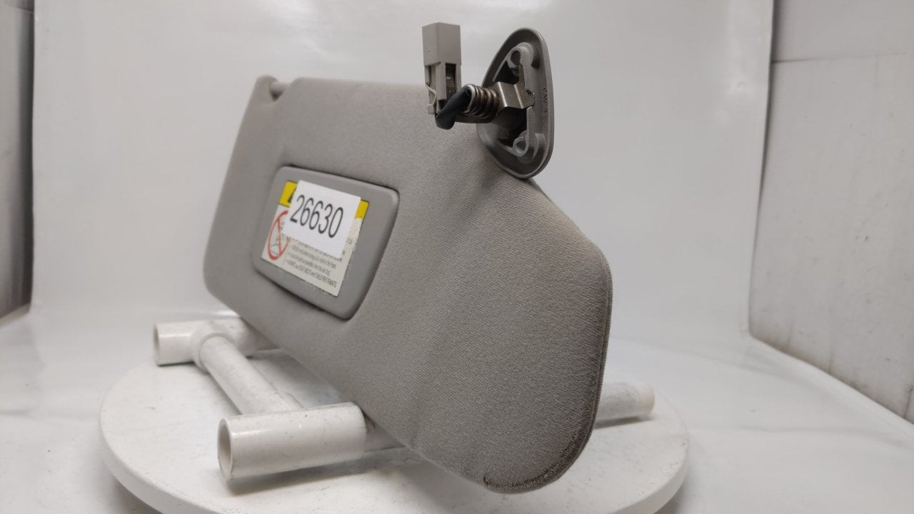 1998-2002 Honda Accord Sun Visor Shade Replacement Passenger Right Mirror Fits Fits 1998 1999 2000 2001 2002 OEM Used Auto P