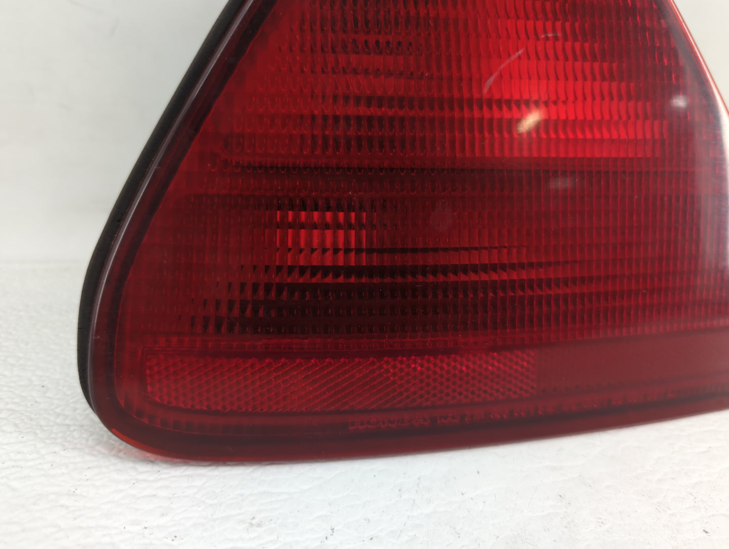 1998-2002 Honda Accord Tail Light Assembly Driver Left OEM P/N:2VA 938 864 Fits Fits 1998 1999 2000 2001 2002 OEM Used Auto 