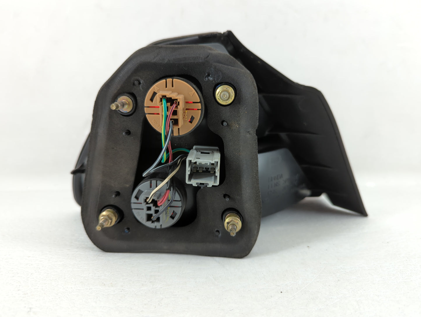 1998-2002 Honda Accord Tail Light Assembly Passenger Right OEM P/N:2VA 938 864 U Fits Fits 1998 1999 2000 2001 2002 OEM Used