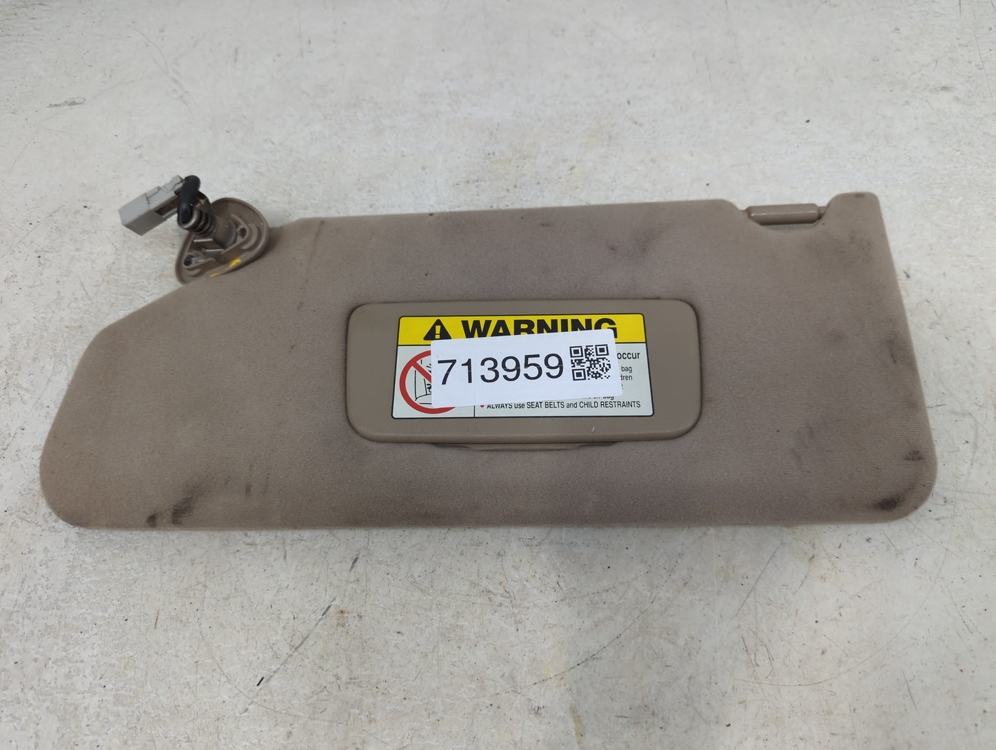 1998-2002 Honda Accord Sun Visor Shade Replacement Driver Left Mirror Fits Fits 1998 1999 2000 2001 2002 OEM Used Auto Parts