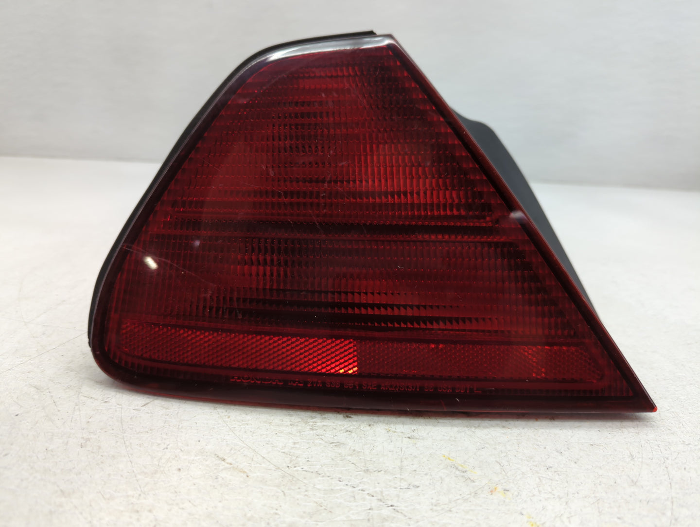 1998-2002 Honda Accord Tail Light Assembly Driver Left OEM P/N:2VA 938 864 Fits Fits 1998 1999 2000 2001 2002 OEM Used Auto 