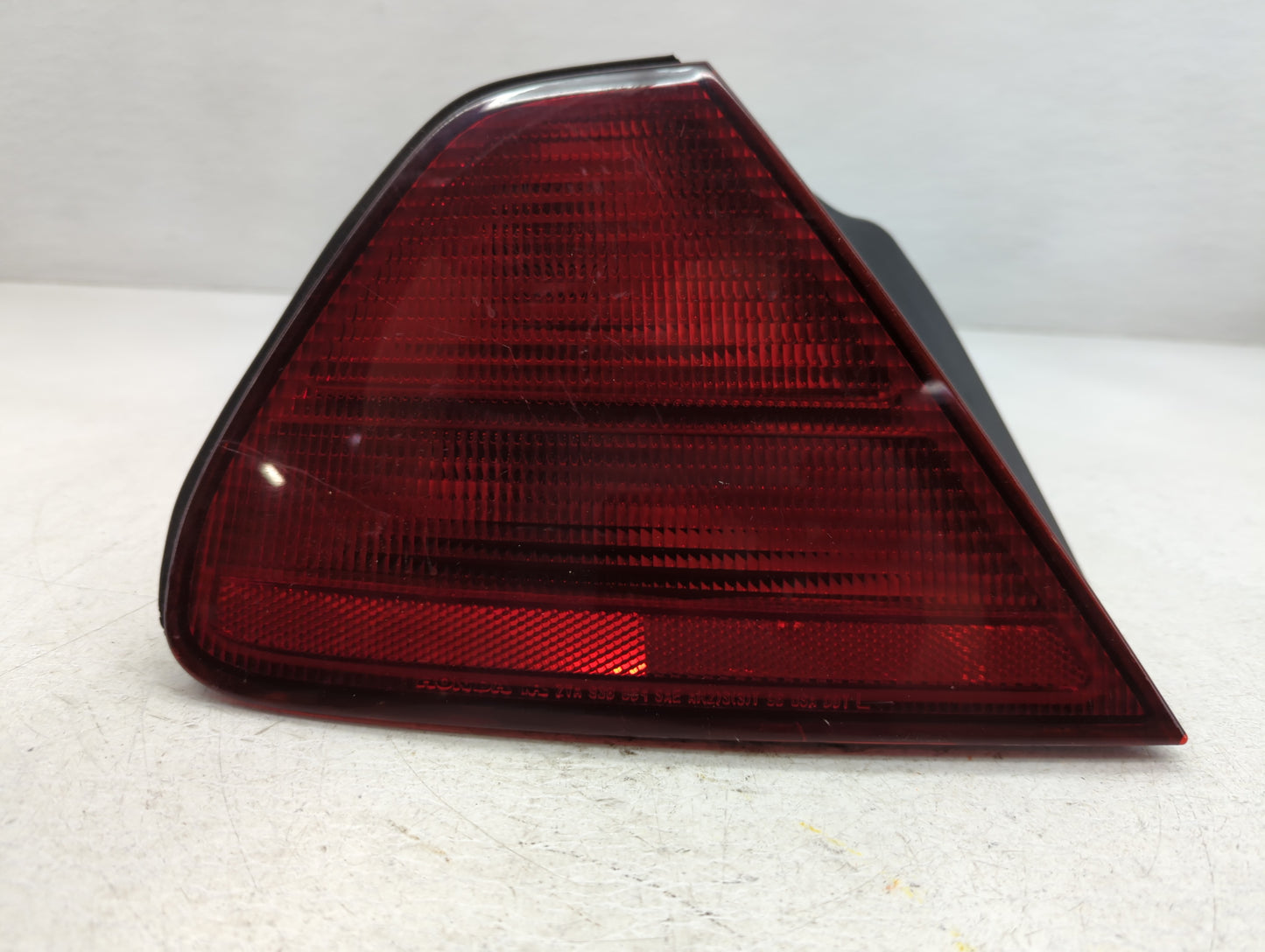 1998-2002 Honda Accord Tail Light Assembly Driver Left OEM P/N:2VA 938 864 Fits Fits 1998 1999 2000 2001 2002 OEM Used Auto 