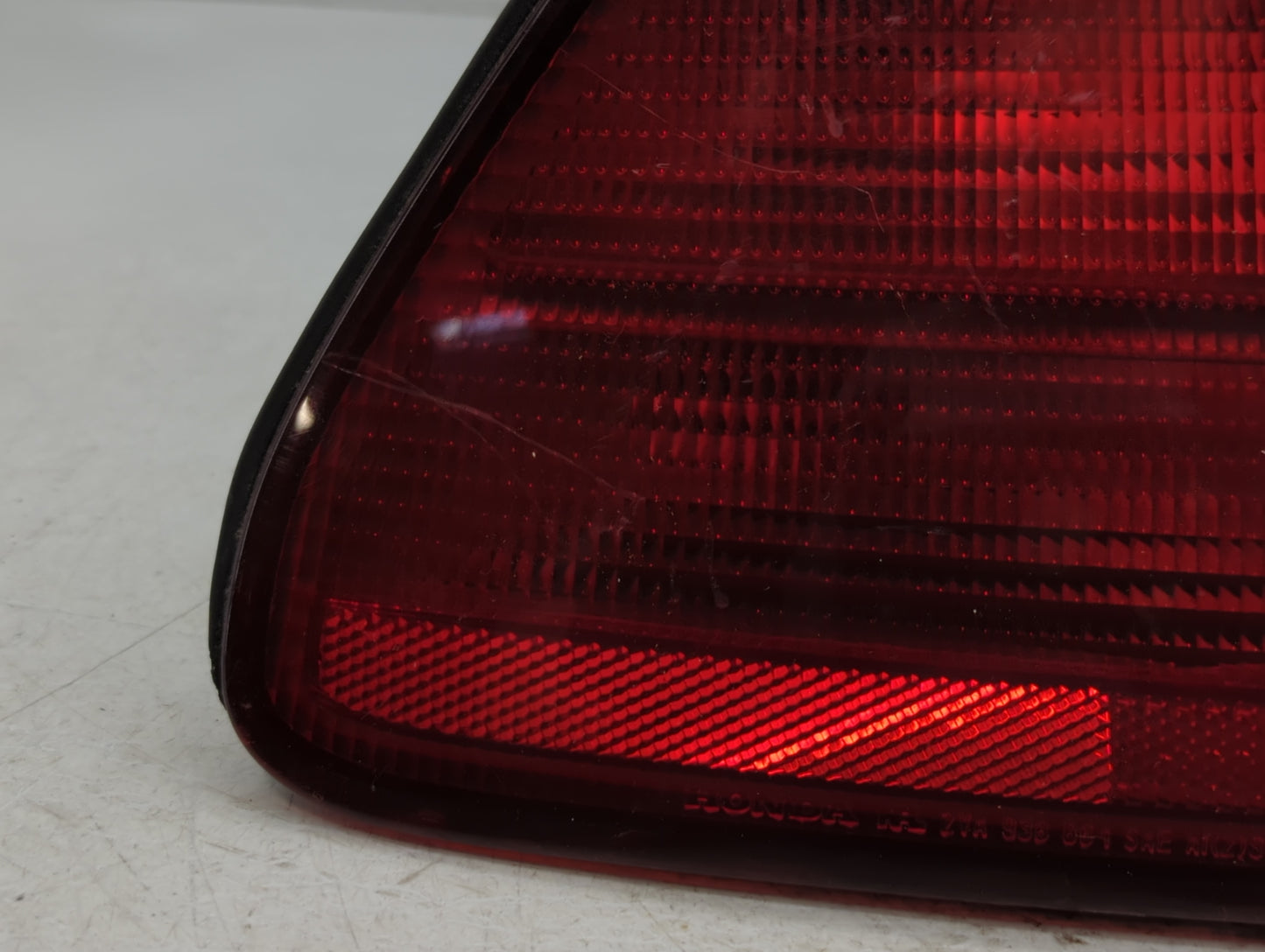 1998-2002 Honda Accord Tail Light Assembly Driver Left OEM P/N:2VA 938 864 Fits Fits 1998 1999 2000 2001 2002 OEM Used Auto 