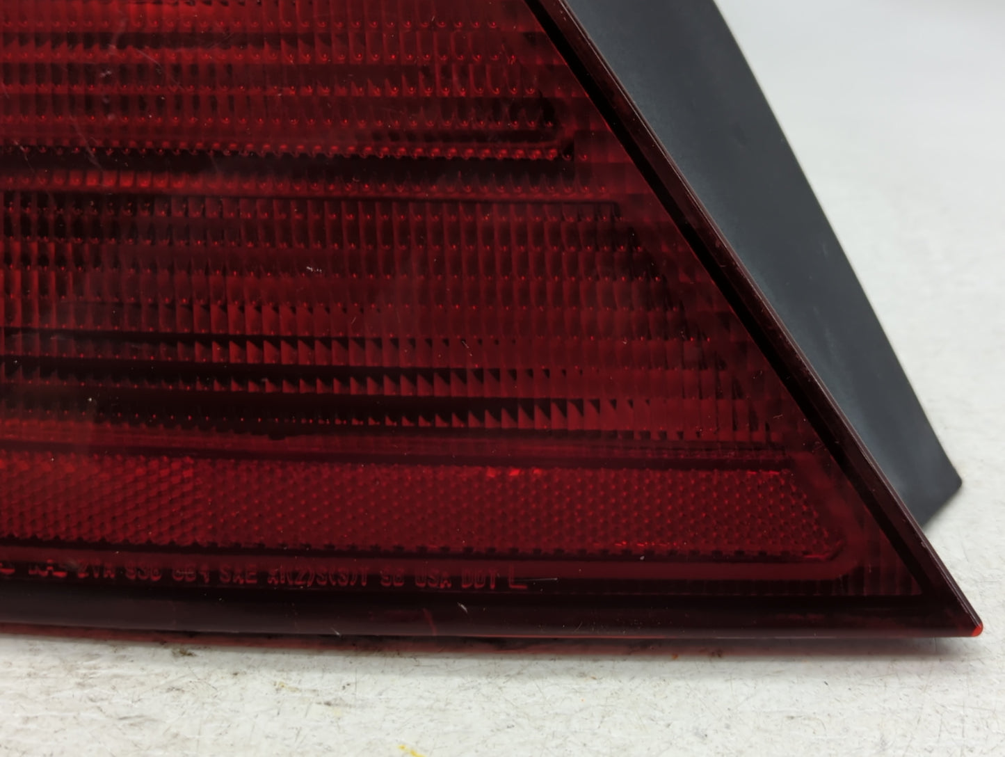 1998-2002 Honda Accord Tail Light Assembly Driver Left OEM P/N:2VA 938 864 Fits Fits 1998 1999 2000 2001 2002 OEM Used Auto 