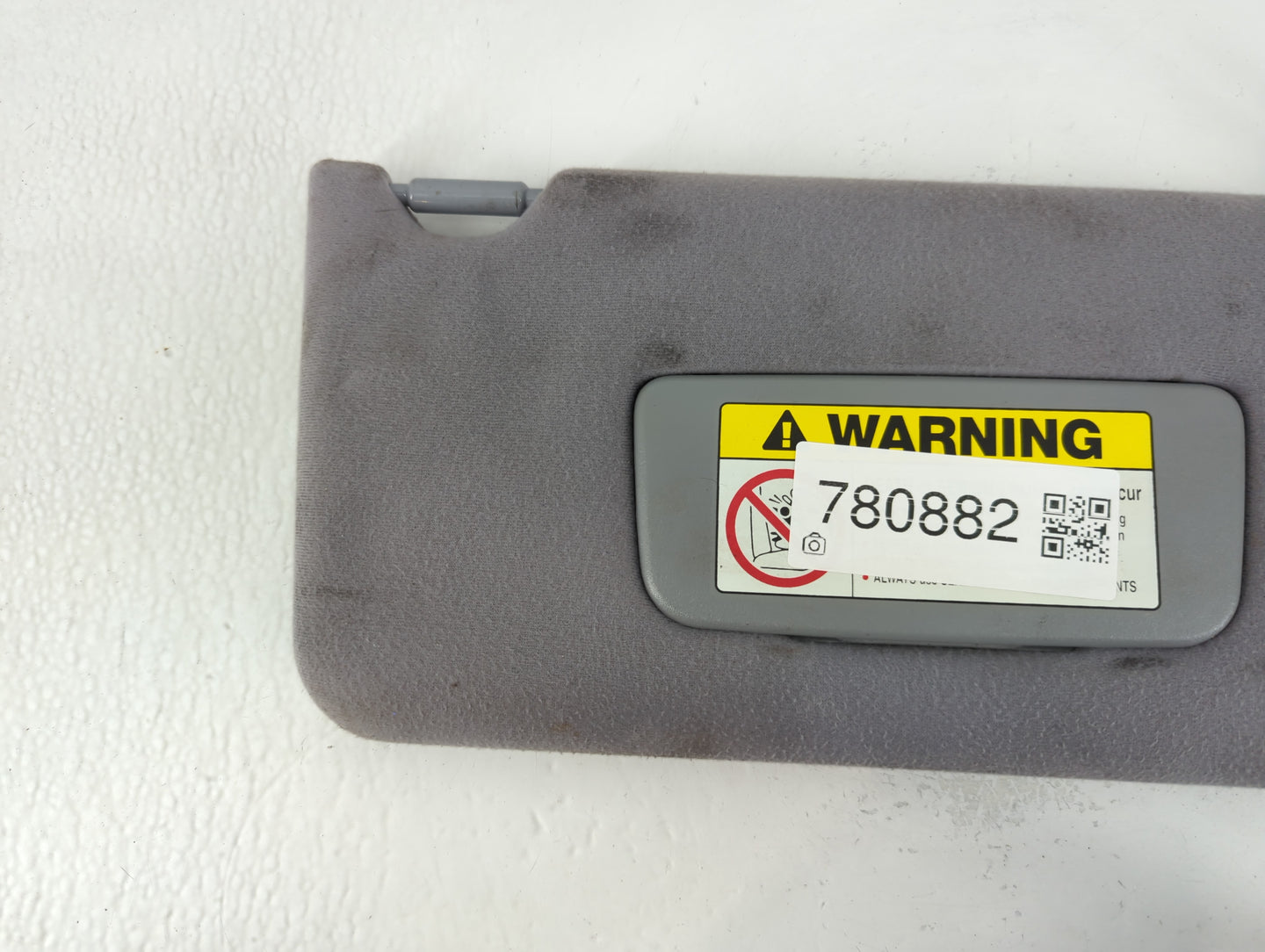 1998-2002 Honda Accord Sun Visor Shade Replacement Driver Left Mirror Fits Fits 1998 1999 2000 2001 2002 OEM Used Auto Parts