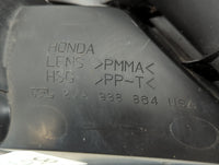 2001-2002 Honda Accord Tail Light Assembly Passenger Right OEM P/N:2VA 938 864 Fits Fits 2001 2002 OEM Used Auto Parts - Oem