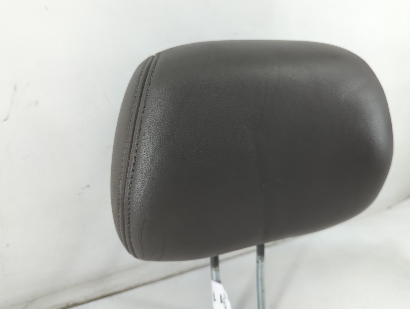 2000-2002 Honda Accord Headrest Head Rest Front Driver Passenger Seat Fits Fits 2000 2001 2002 OEM Used Auto Parts - Oemused