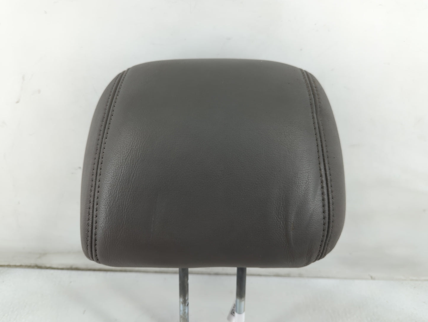 2000-2002 Honda Accord Headrest Head Rest Front Driver Passenger Seat Fits Fits 2000 2001 2002 OEM Used Auto Parts - Oemused