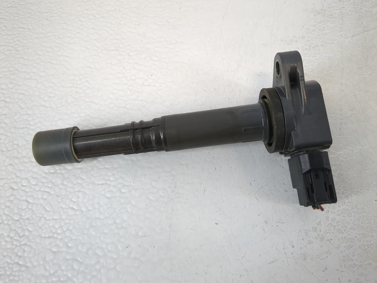2001-2005 Honda Civic Ignition Coil Igniter Pack - Oemusedautoparts1.com