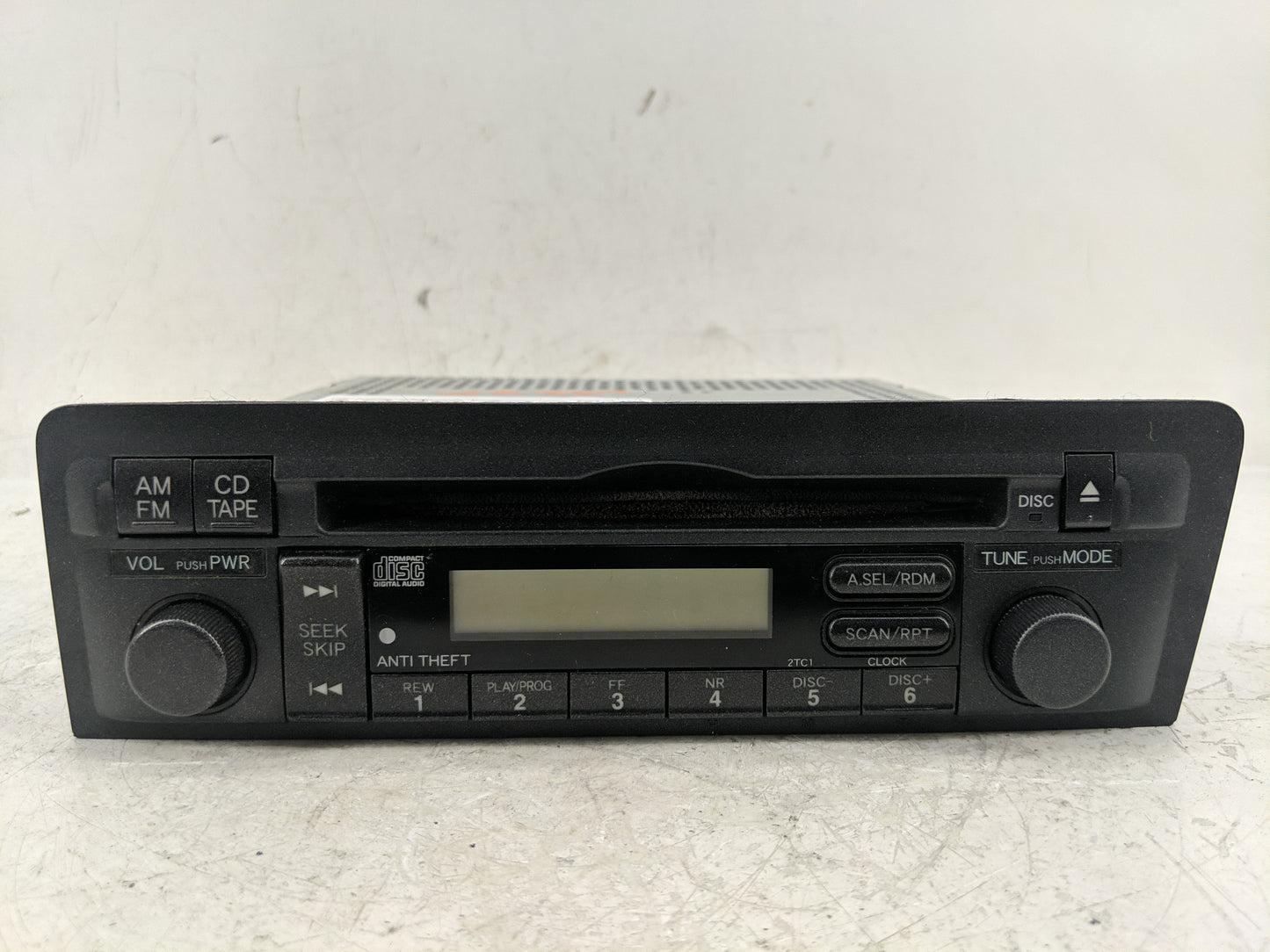 2002 Honda Civic Radio AM FM Cd Player Receiver Replacement P/N:39101-S5A-A610-M1 Fits OEM Used Auto Parts - Oemusedautopart