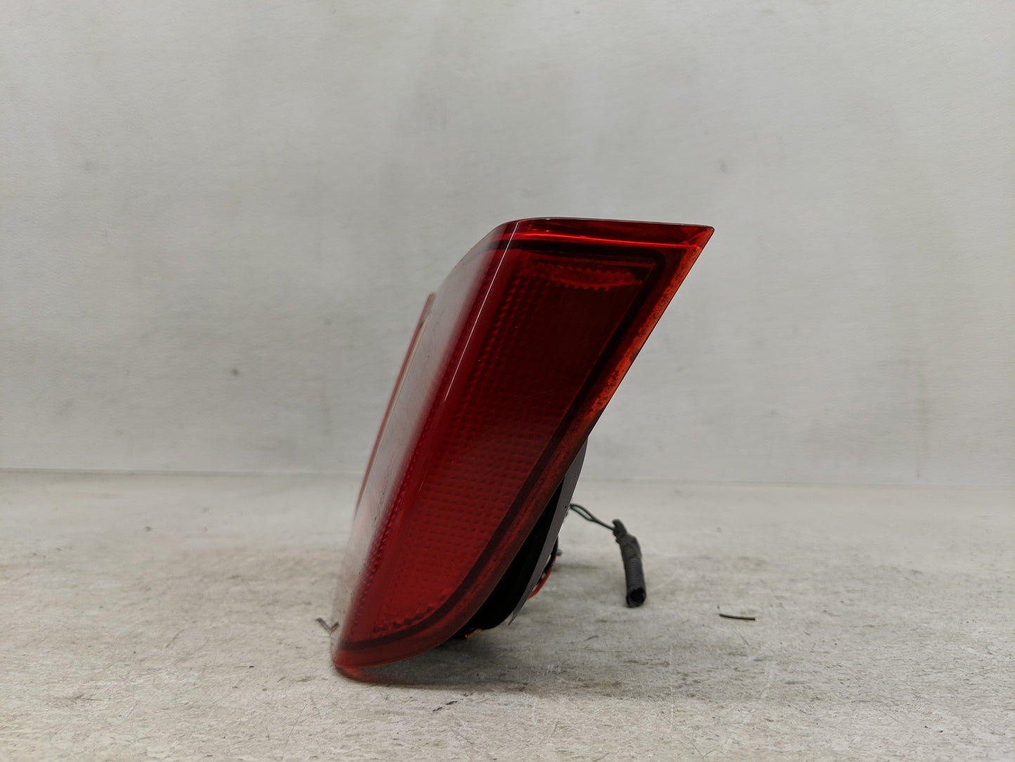 2001-2002 Honda Civic Tail Light Assembly Driver Left OEM P/N:7440 W21W Fits Fits 2001 2002 OEM Used Auto Parts - Oemusedaut