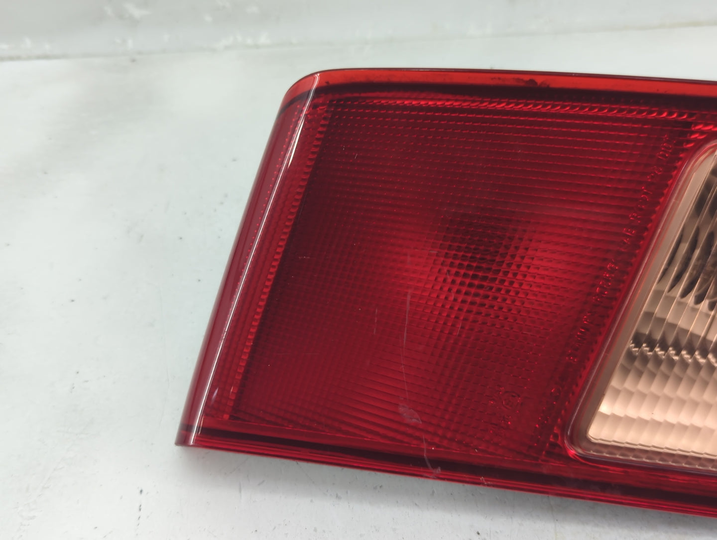 2001-2002 Honda Civic Tail Light Assembly Driver Left OEM P/N:7440 W21W Fits Fits 2001 2002 OEM Used Auto Parts - Oemusedaut