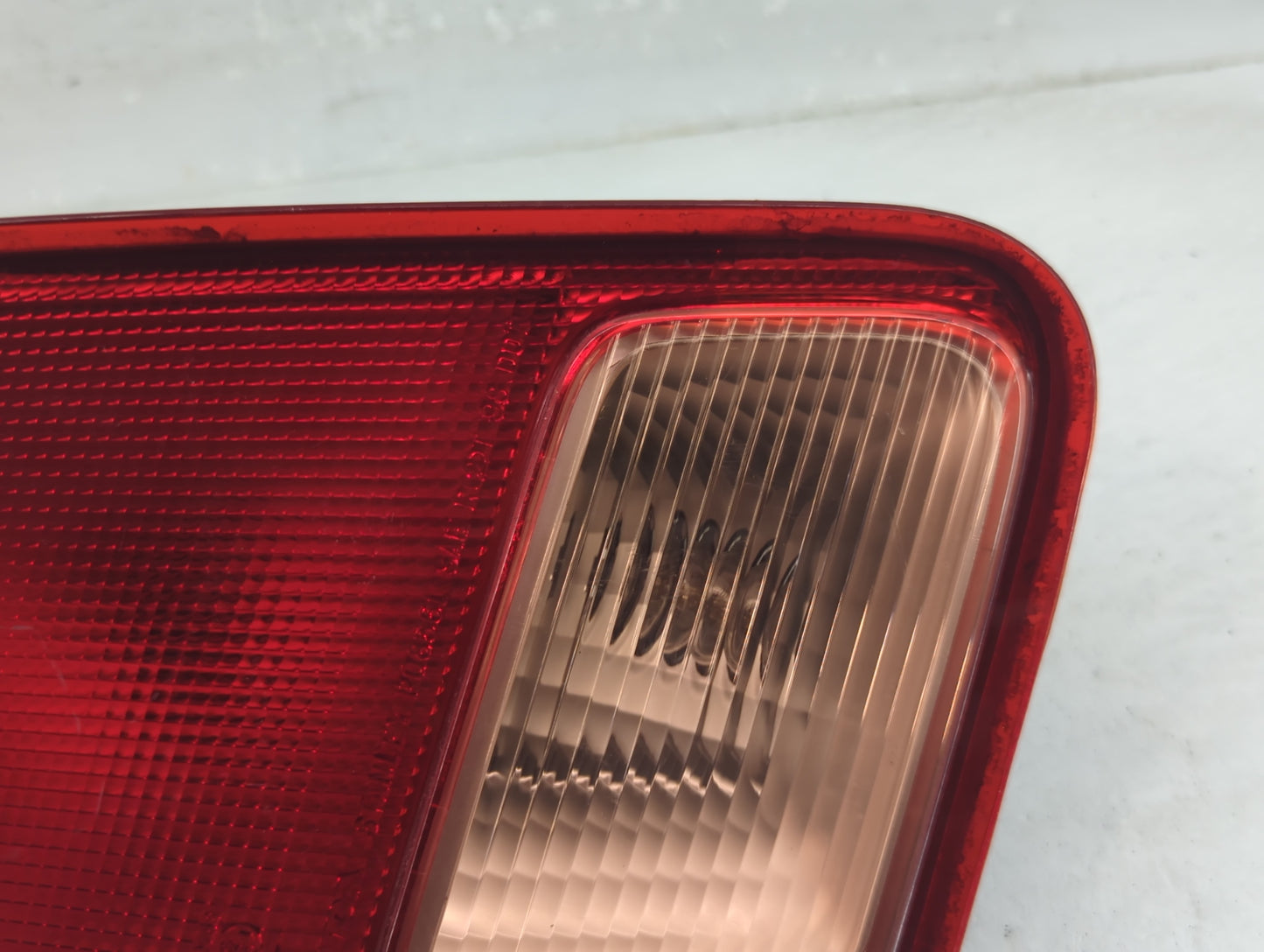 2001-2002 Honda Civic Tail Light Assembly Driver Left OEM P/N:7440 W21W Fits Fits 2001 2002 OEM Used Auto Parts - Oemusedaut