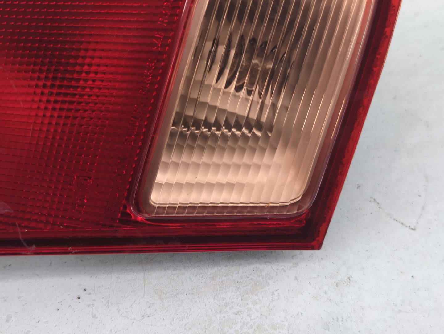 2001-2002 Honda Civic Tail Light Assembly Driver Left OEM P/N:7440 W21W Fits Fits 2001 2002 OEM Used Auto Parts - Oemusedaut