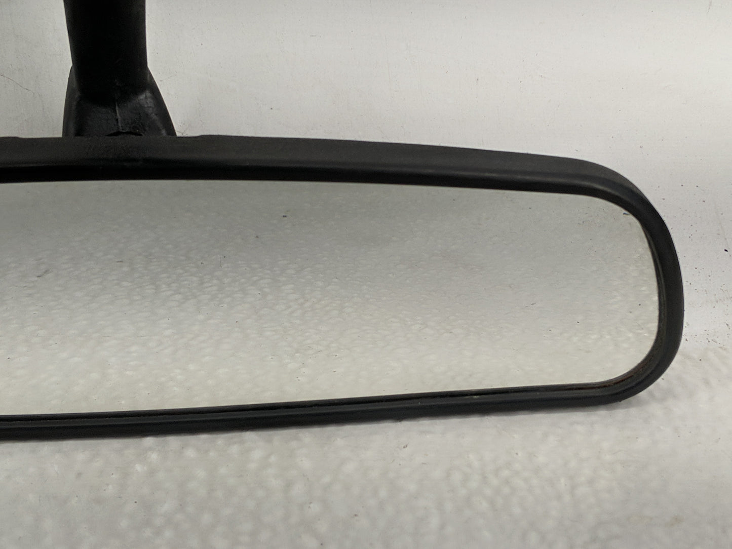 2002 Honda Civic Interior Rear View Mirror Replacement OEM P/N:E8011681 Fits OEM Used Auto Parts - Oemusedautoparts1.com