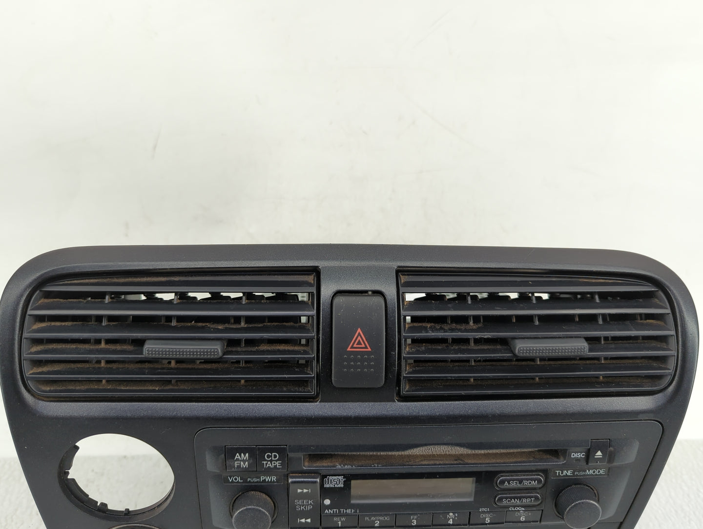 2002-2003 Honda Civic Radio AM FM Cd Player Receiver Replacement P/N:39101-S5A-A210-M1 Fits Fits 2002 2003 OEM Used Auto Par