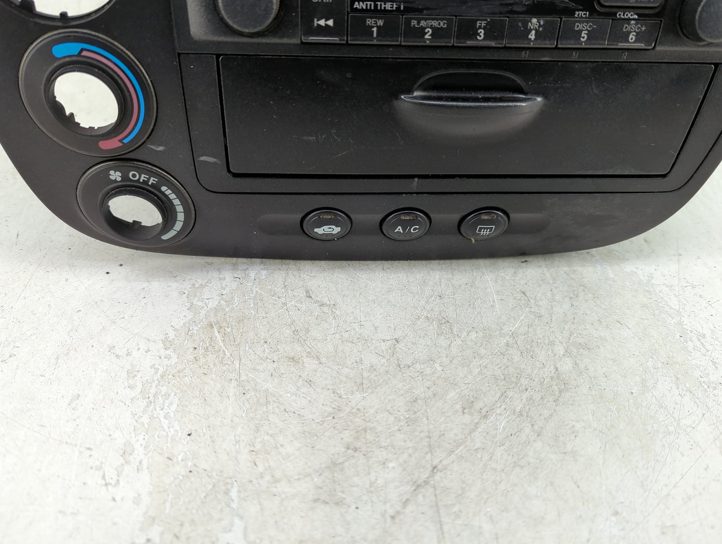 2002-2003 Honda Civic Radio AM FM Cd Player Receiver Replacement P/N:39101-S5A-A210-M1 Fits Fits 2002 2003 OEM Used Auto Par