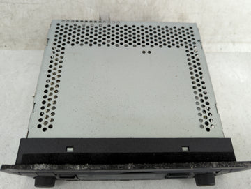 2002-2003 Honda Civic Radio AM FM Cd Player Receiver Replacement P/N:39101-S5A-A610-M1 Fits Fits 2002 2003 OEM Used Auto Parts