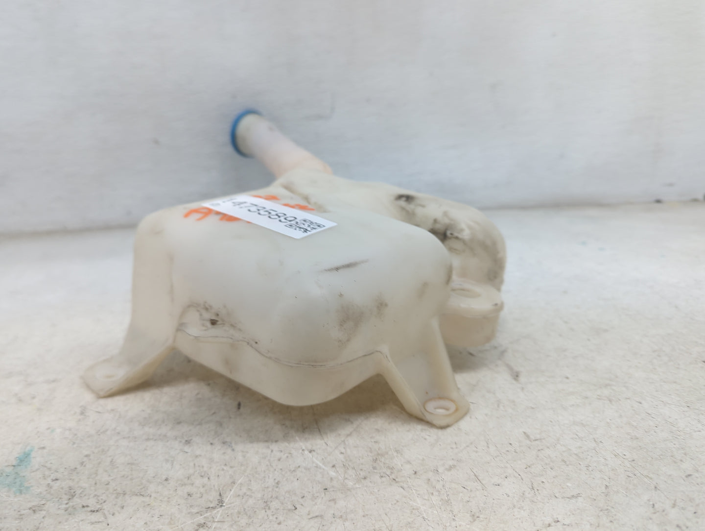 2001-2003 Honda Civic Windshield Washer Fluid Reservoir Bottle Oem 1473589 - Oemusedautoparts1.com