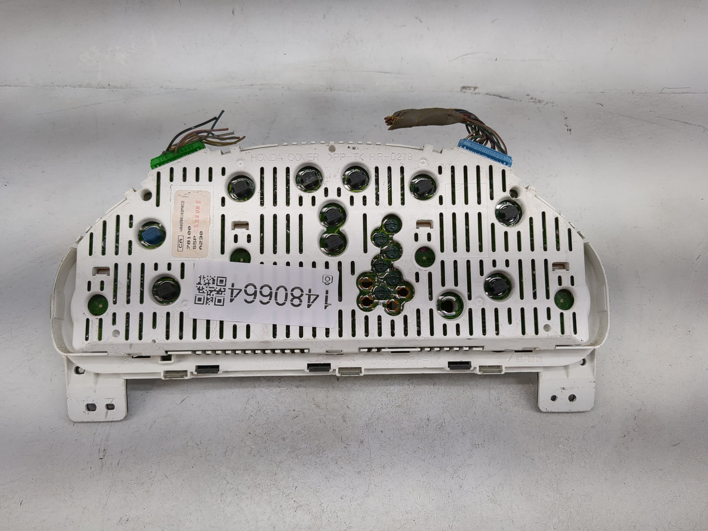2002 Honda Civic Instrument Cluster Speedometer Gauges P/N:HR0286103M0C0 78100S5P Miles: Fits OEM Used Auto Parts - Oemuseda