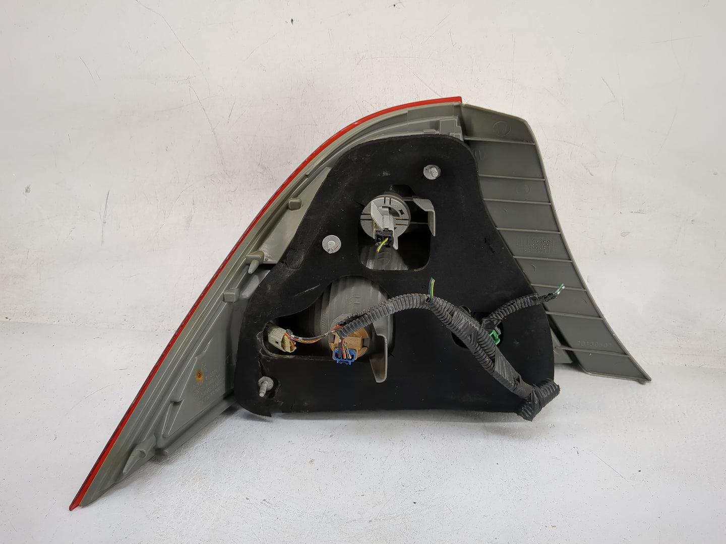 2002 Honda Civic Tail Light Assembly Passenger Right OEM P/N:08-317-1939R-F Fits OEM Used Auto Parts - Oemusedautoparts1.com