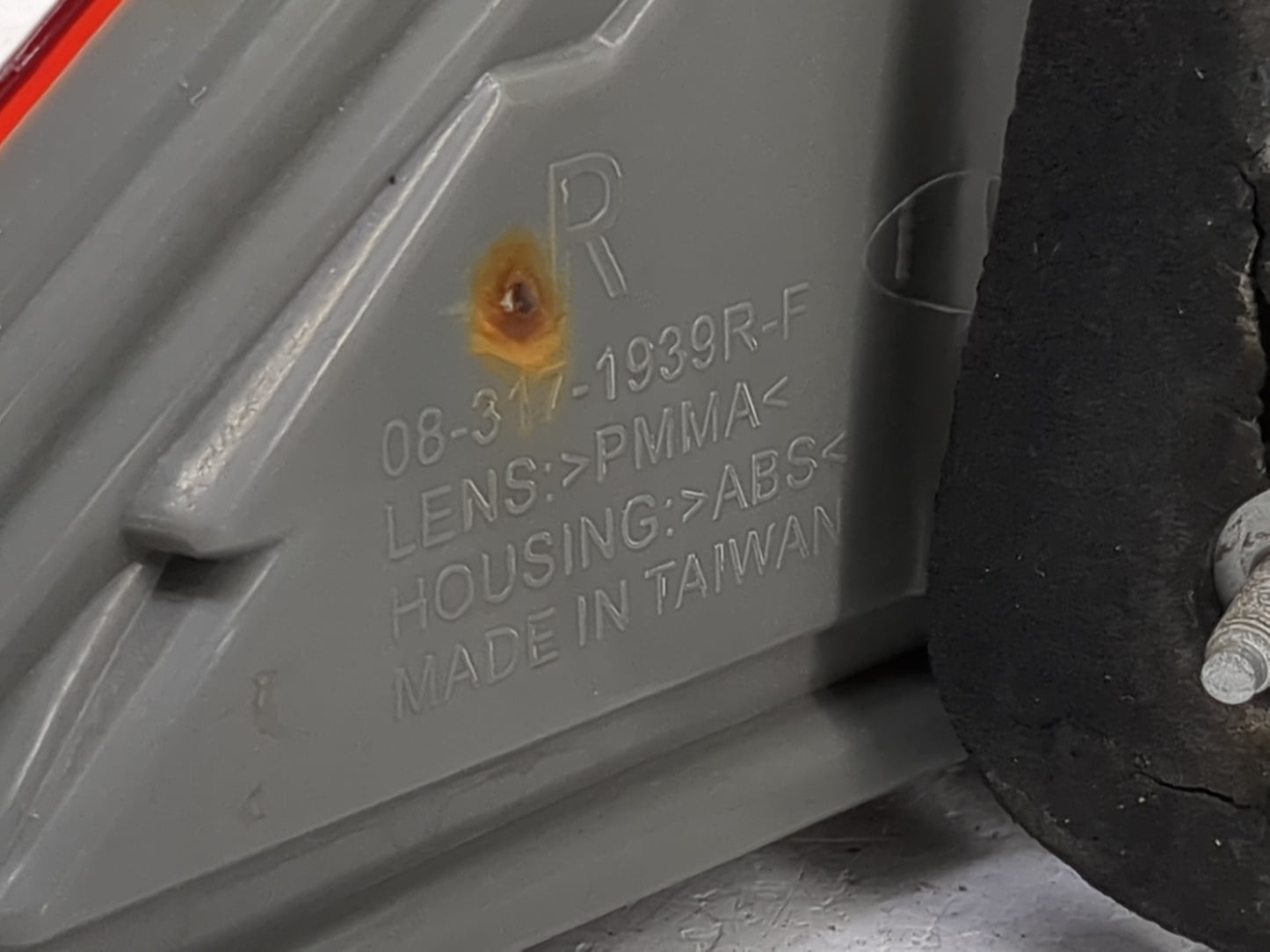 2002 Honda Civic Tail Light Assembly Passenger Right OEM P/N:08-317-1939R-F Fits OEM Used Auto Parts - Oemusedautoparts1.com