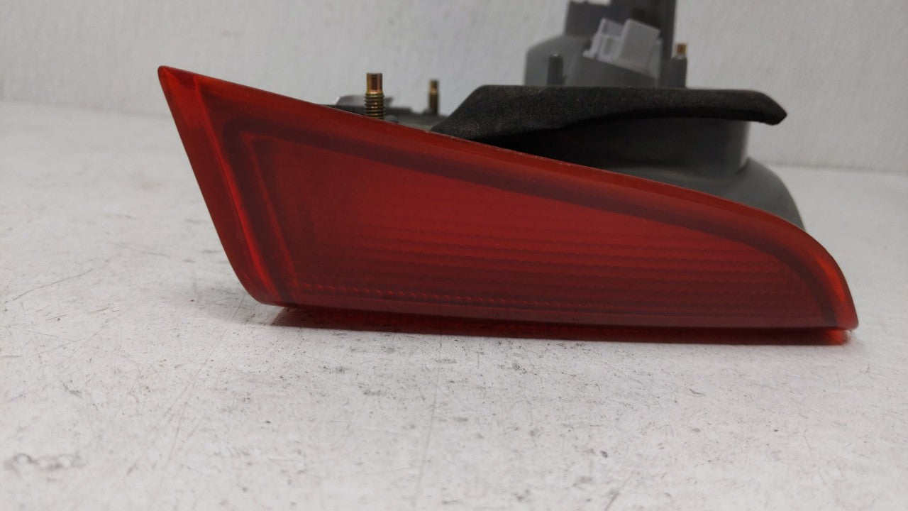2001-2002 Honda Civic Tail Light Assembly Passenger Right OEM Fits Fits 2001 2002 OEM Used Auto Parts - Oemusedautoparts1.co
