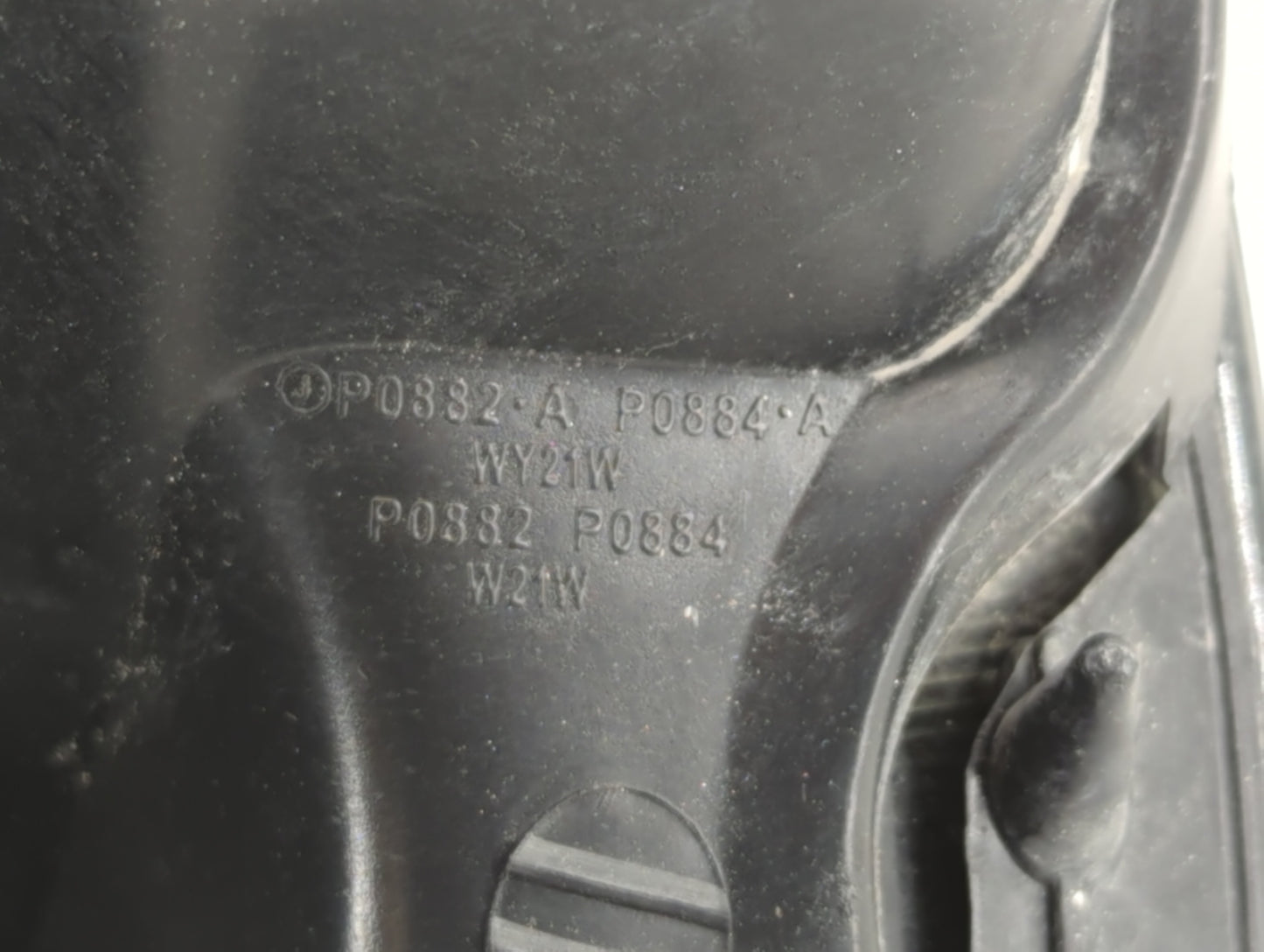 2001-2003 Honda Civic Passenger Right Oem Head Light Headlight Lamp - Oemusedautoparts1.com