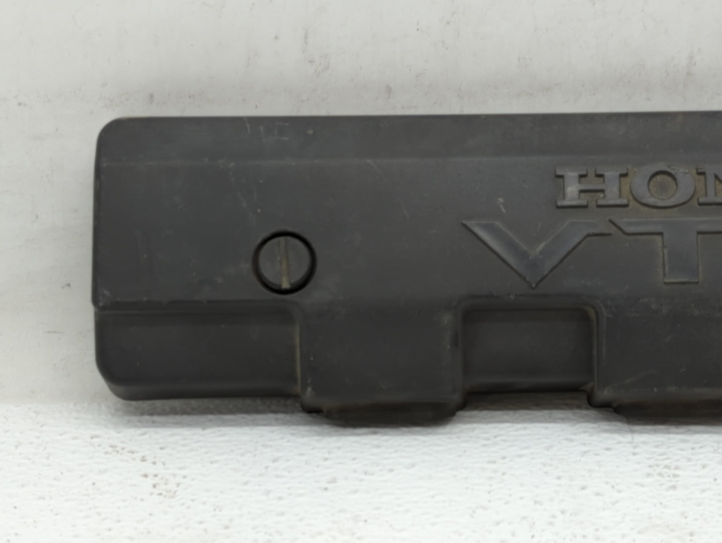 2002 Honda Civic Engine Cover - Oemusedautoparts1.com