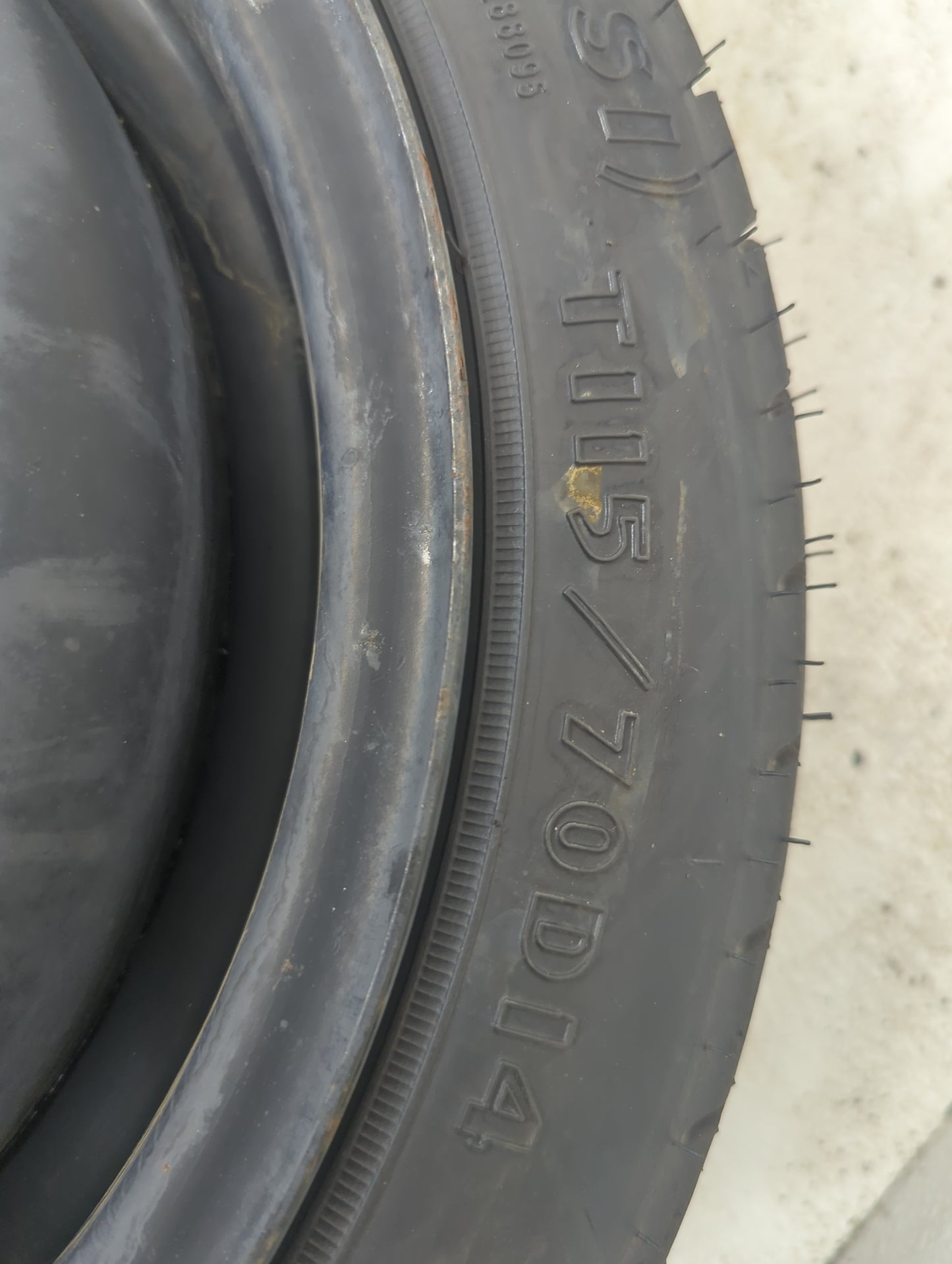 2002-2005 Honda Civic Spare Donut Tire Wheel Rim Oem - Oemusedautoparts1.com