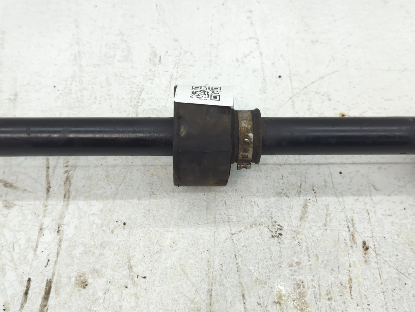 2001-2005 Honda Civic Axle Shaft Front Passenger Cv C/v - Oemusedautoparts1.com