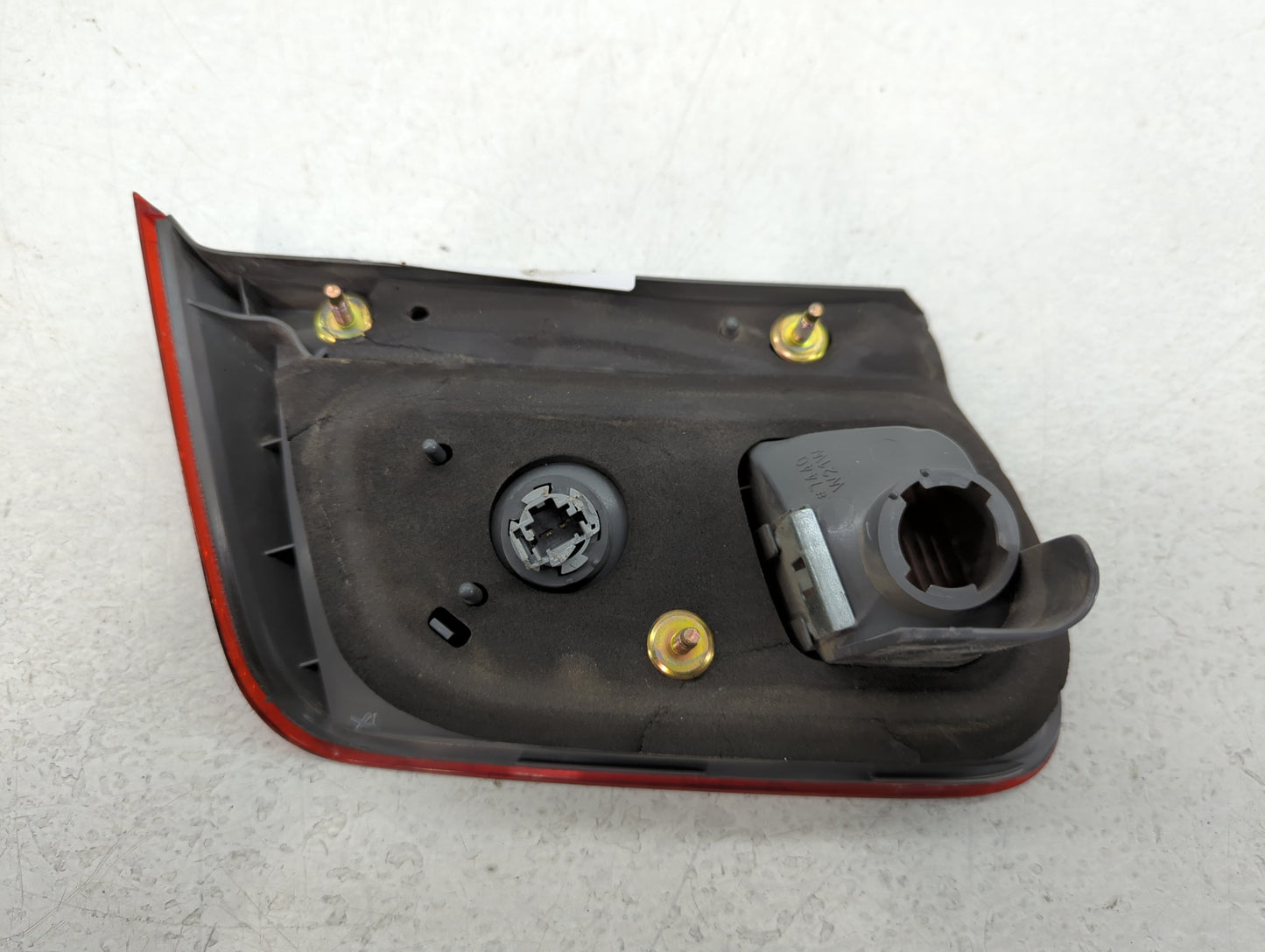 2001-2002 Honda Civic Tail Light Assembly Passenger Right OEM P/N:7440 W21W Fits Fits 2001 2002 OEM Used Auto Parts - Oemuse