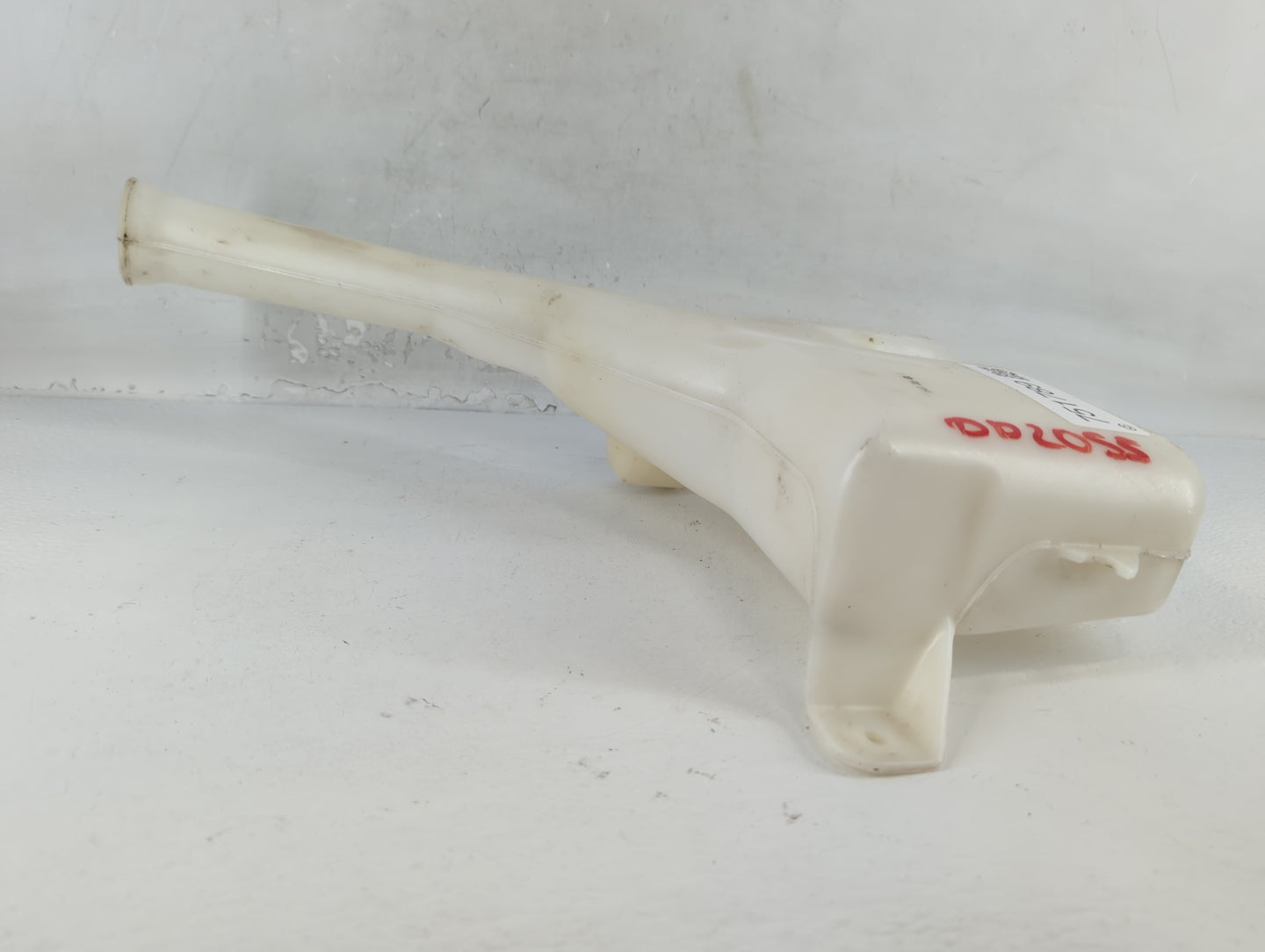 2001-2005 Honda Civic Windshield Washer Fluid Reservoir Bottle Oem - Oemusedautoparts1.com
