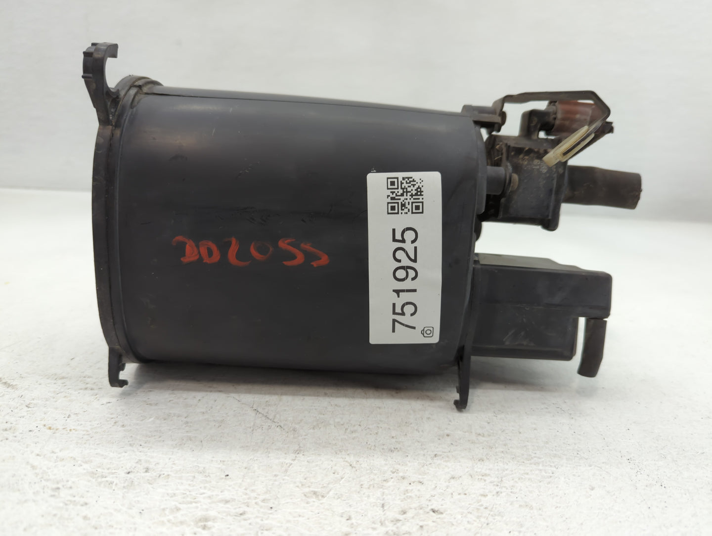 2002 Honda Civic Fuel Vapor Charcoal Canister - Oemusedautoparts1.com